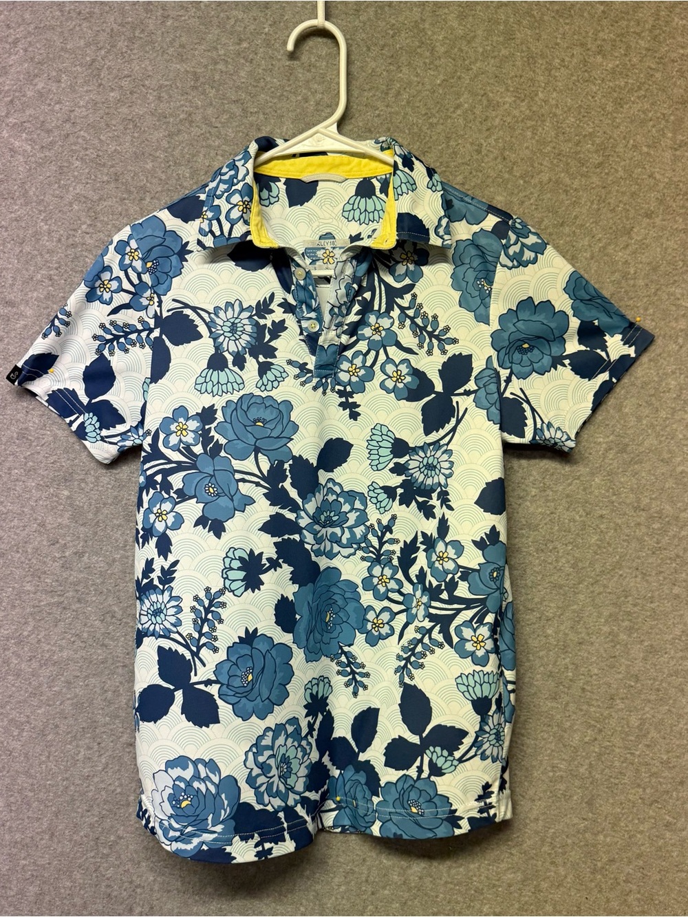 Swannies Polo Shirt Youth XL Blue Floral Golf Performance Top Lightweight